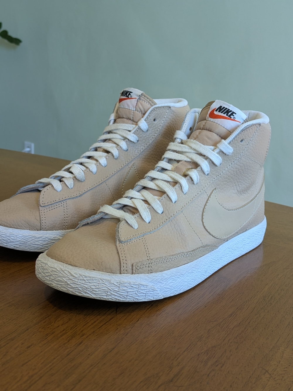Nike Blazer high top in tan leather